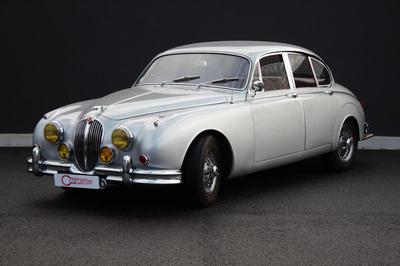 Jaguar Mk II 3.4 Overdrive Gris Argent Cuir Rouge Historique Complet