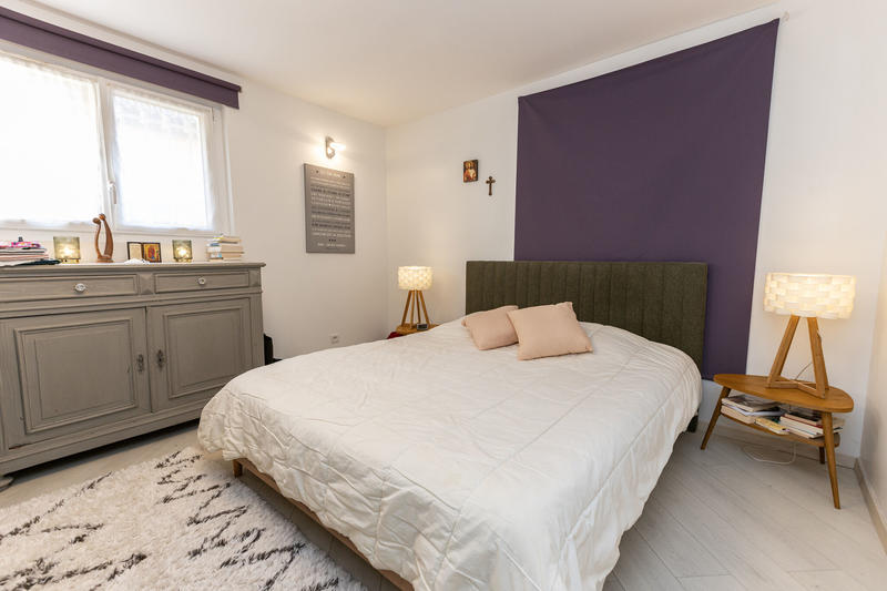 Maison - 260 m² - 8 pièces