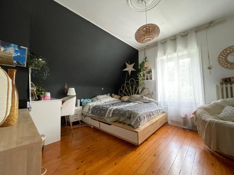 Maison - 135 m² - 7 pièces