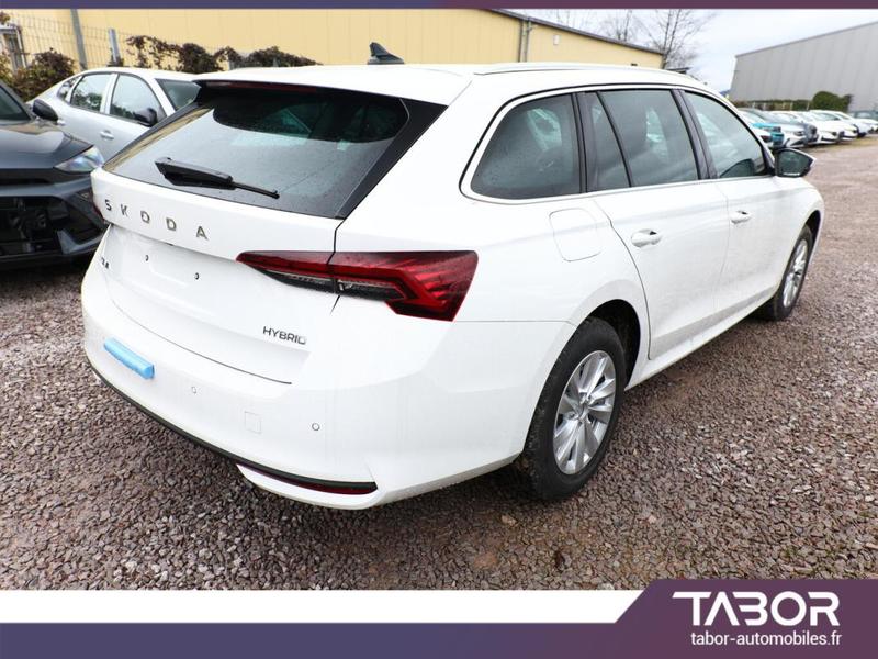 Skoda Octavia Combi 150 Dsg Selec Gps Acc Cam