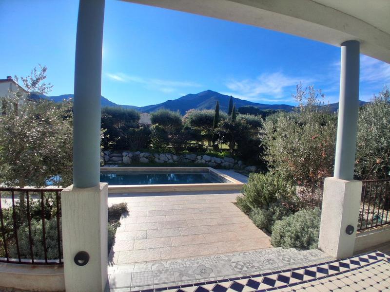 Villa - 177 m² - 7 pièces