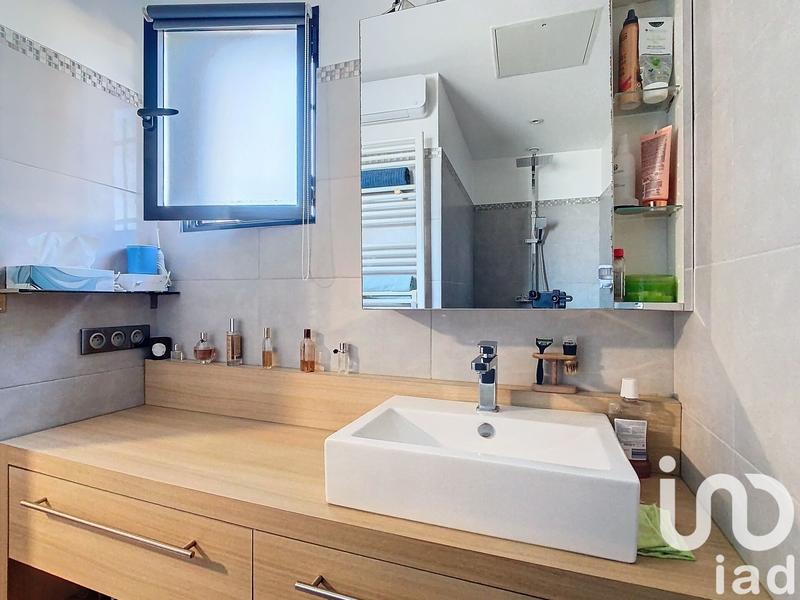 Maison - 136 m² - 6 pièces