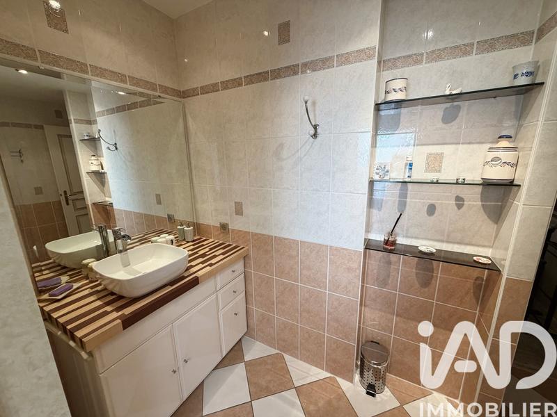 Maison - 139 m² - 6 pièces