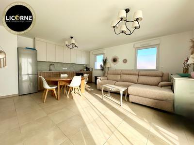 Appartement - 85 m² - 4 pièces