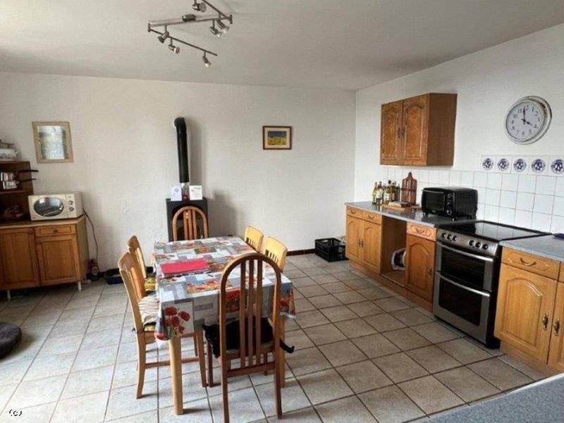 Maison ancienne - 254 m² - 10 pièces