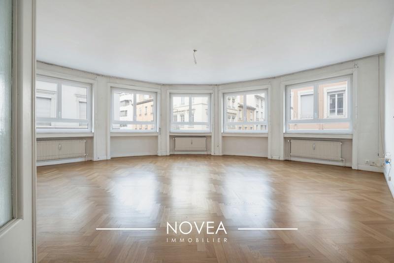 Appartement - 135 m² - 5 pièces