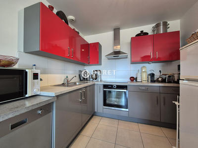 Appartement - 84 m² - 3 pièces