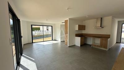 Maison - 64 m² - 3 pièces