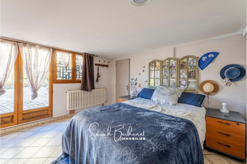 Maison - 159 m² - 6 pièces