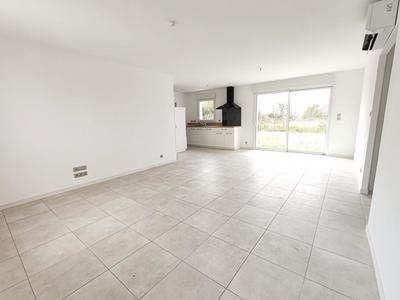 Maison - 70 m² - 3 pièces