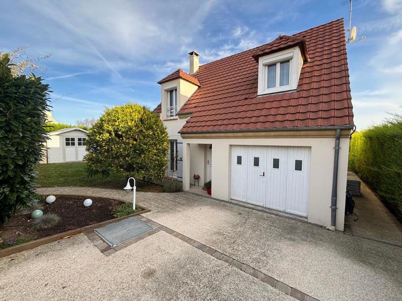 Maison - 110 m² - 5 pièces