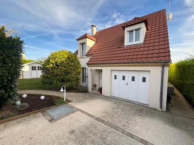 Maison - 110 m² - 5 pièces