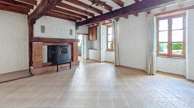 Maison - 168 m² - 7 pièces