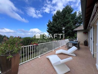 Maison - 150 m² - 5 pièces