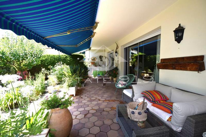 Appartement - 100 m² - 3 pièces