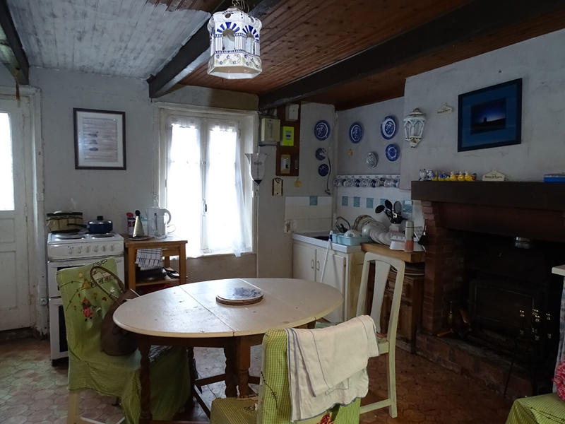 Maison - 48 m² - 6 pièces