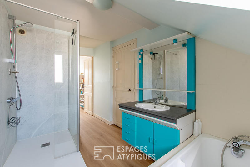 Maison - 169 m² - 11 pièces