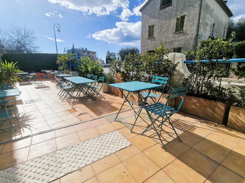 Fonds de commerce - 170 m²