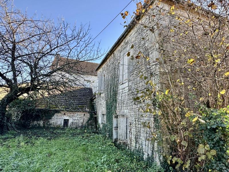 Maison - 224 m² - 13 pièces