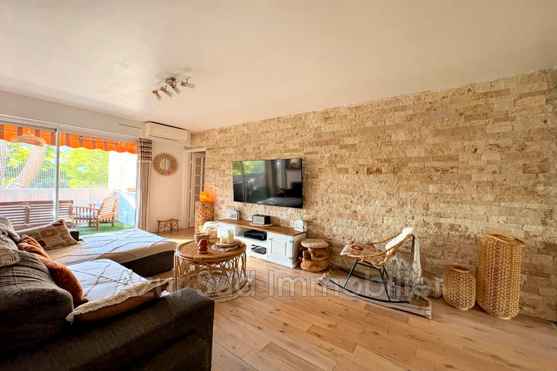 Appartement - 79 m² - 4 pièces