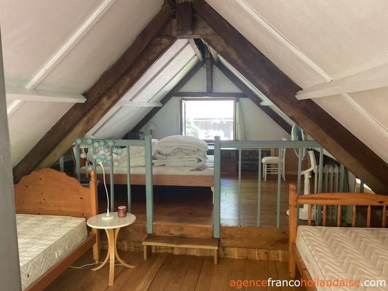 Maison - 137 m² - 5 pièces