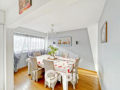 Appartement - 76 m² - 3 pièces