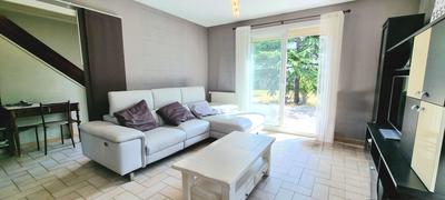 Maison traditionnelle - 100 m² - 5 pièces