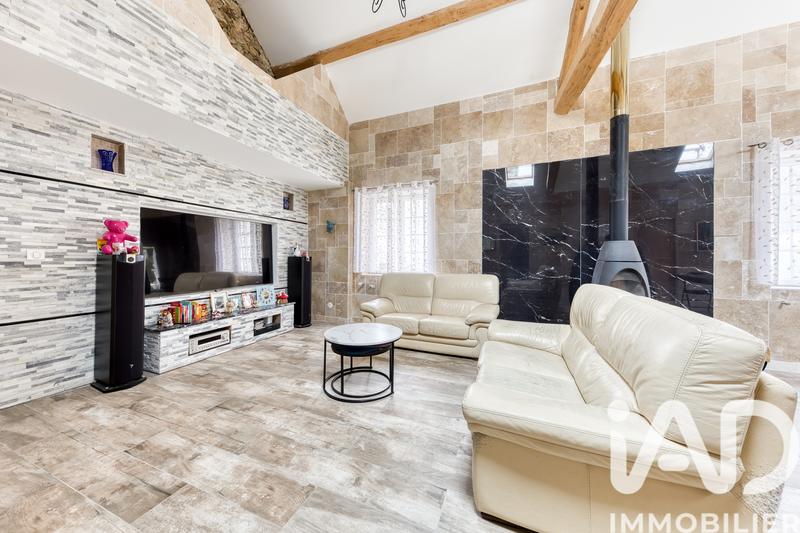 Maison - 152 m² - 6 pièces