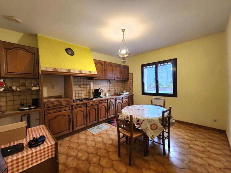 Maison - 90 m² - 3 pièces