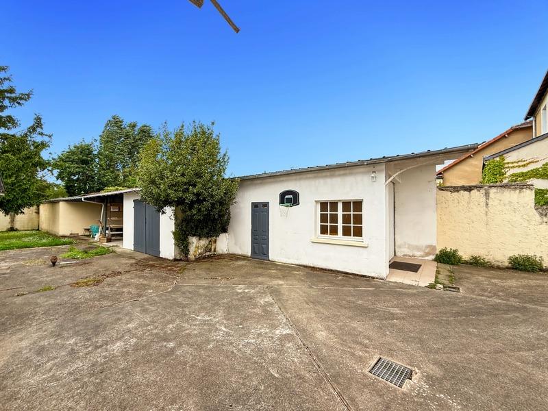 Maison de ville - 151 m² - 6 pièces