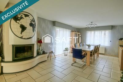 Maison - 195 m² - 9 pièces