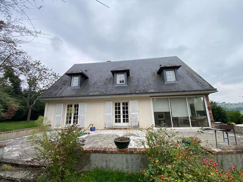 Maison - 291 m² - 9 pièces
