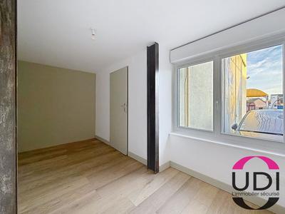 Maison - 84 m² - 4 pièces