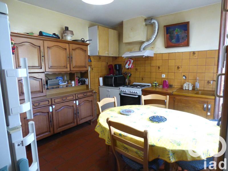 Maison - 94 m² - 6 pièces