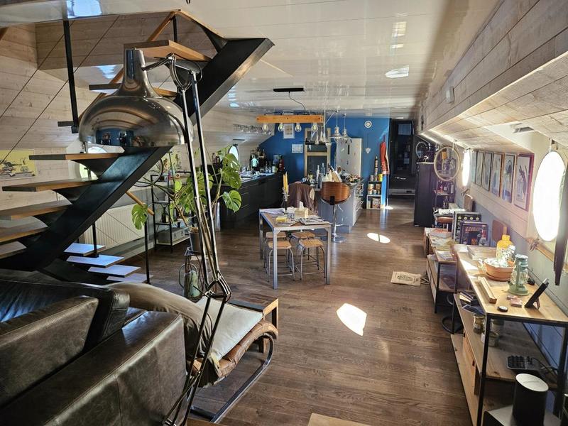 Maison - 150 m² - 5 pièces