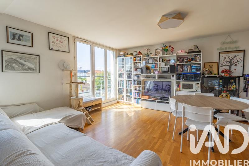 Appartement - 79 m² - 5 pièces
