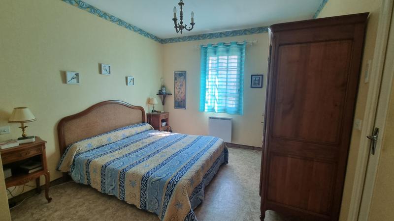 Maison traditionnelle - 185 m² - 8 pièces