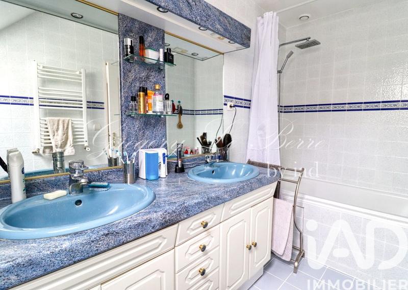 Maison - 138 m² - 7 pièces