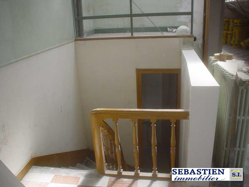 Loft - 100 m² - 5 pièces