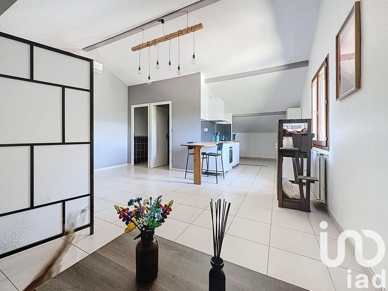 Maison - 277 m² - 8 pièces