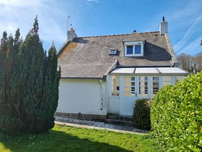 Maison traditionnelle - 85 m² - 5 pièces