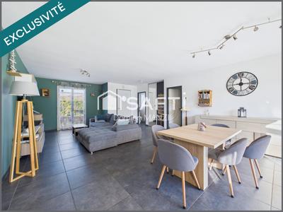 Maison - 92 m² - 4 pièces