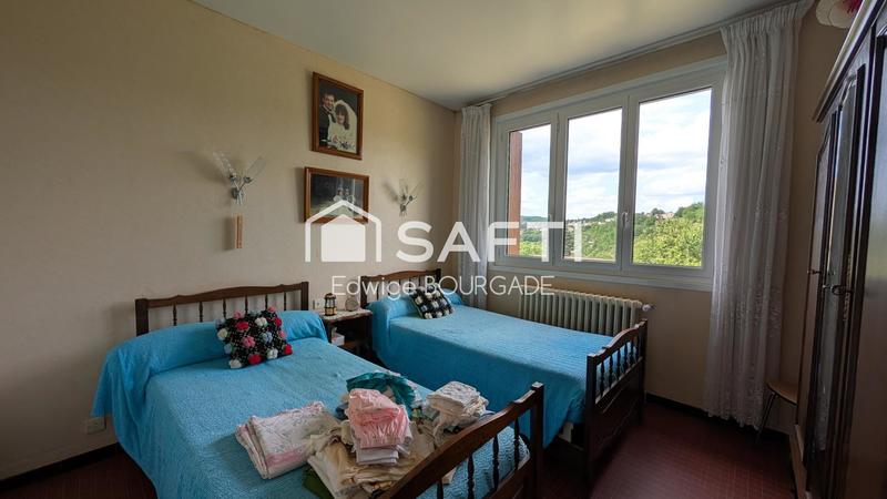 Maison - 90 m² - 6 pièces