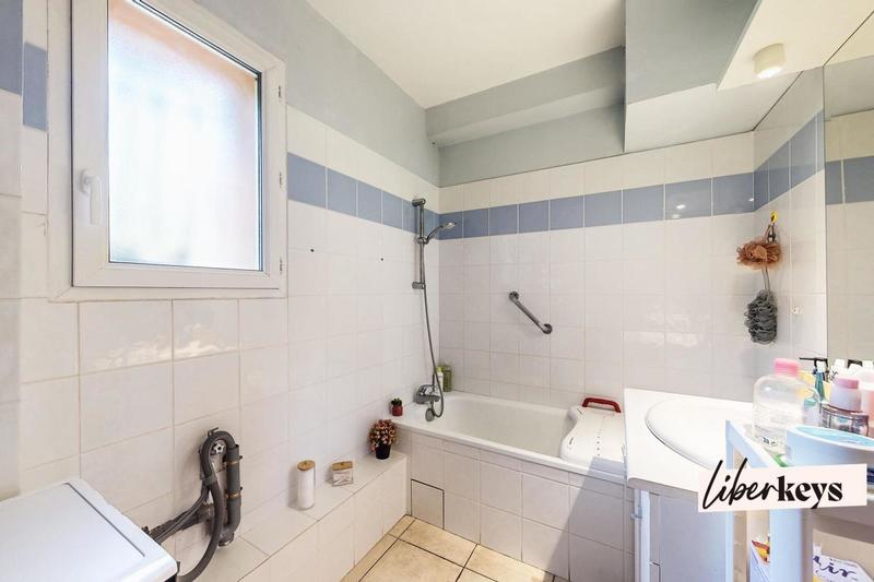 Appartement - 92 m² - 3 pièces