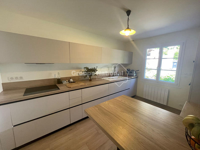 Maison - 143 m² - 7 pièces