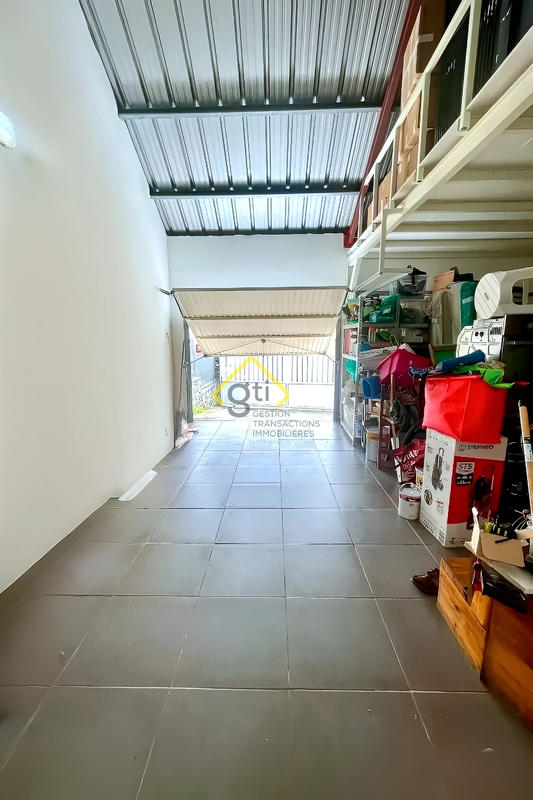 Maison - 107 m² - 6 pièces