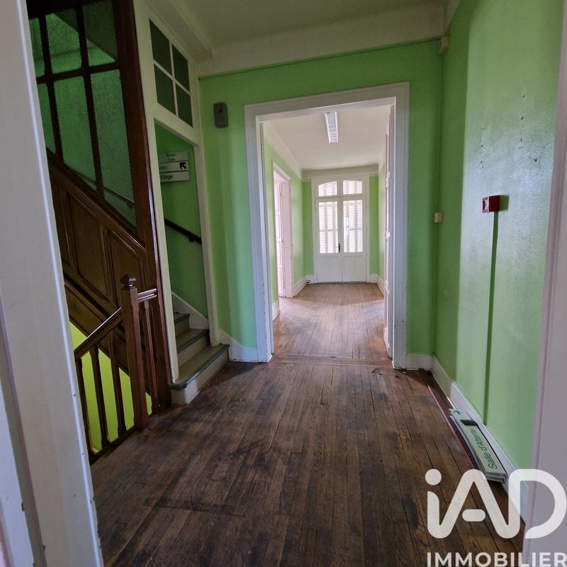 Maison - 440 m² - 14 pièces