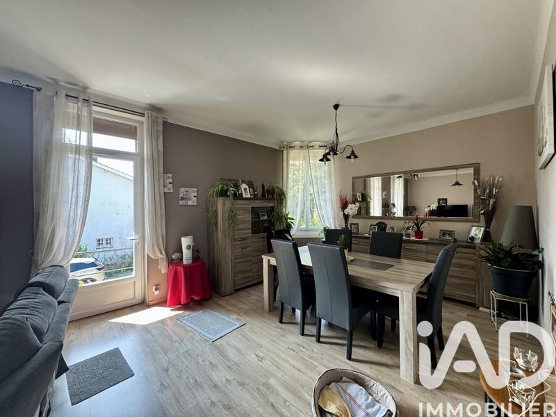 Maison - 151 m² - 7 pièces