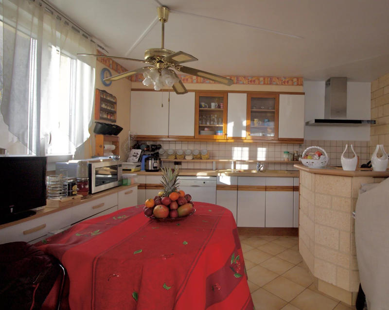 Maison - 140 m² - 6 pièces