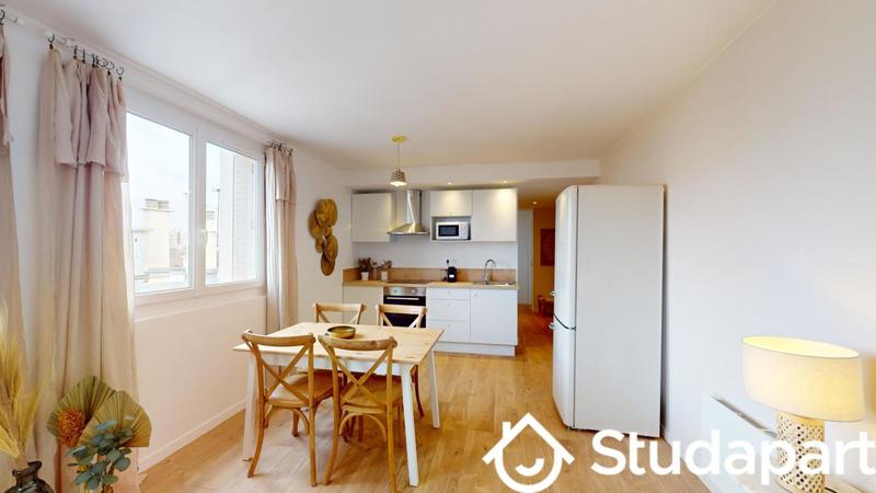 Chambre - 12 m² - 1 pièce